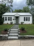 The Finch Cottage Charming 2-bedroom cottage  Historical District Mount Airy - 3-Star