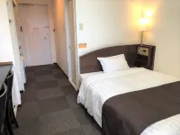Tachikawa Urban Hotel Annex - parking