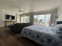 5 bedroom - Deep Dockage & Heated Pool in Islamorada. - 4-Star