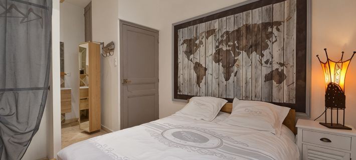 At the foot of the Arles bullring, attractive renovated town house Ξενοδοχεία στην πόλη Αρλ