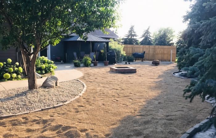 Modern farmhouse oasis. - horses welcome
