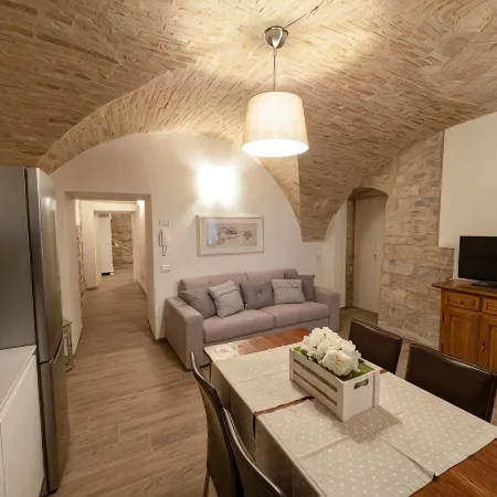 Residenza Porta Perlici Assisi Apartment