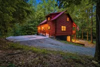 Log Cabin, Utk/Neyland, Smokies, 16Acres, FP, HotTub, GameRoom, Fishing, Pets - シャレー