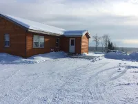 Nature Lover's Dream Home - Lake Views, Docks, Slopes & Trails! - Wifi