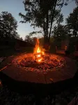 4 Bedroom Rustic and Secluded Cabin. Dogs Welcome! - Hytter