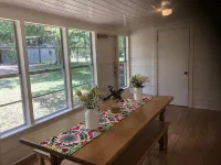 Guadalupe River Road Retreat Bluebird Cabin - Chalets