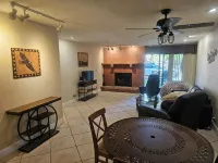 COZY 2BDRM CONDO IN VOC, Village of Oak Creek, SEDONA Tennis, Pickleball, Pool - Homestays