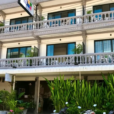 The Beach Cha am Guest House