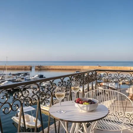 Riviera Suites