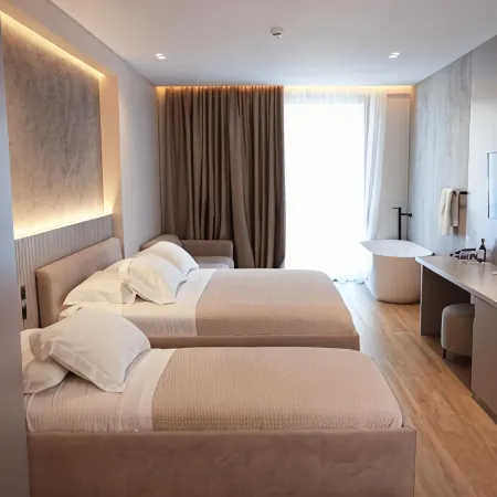 La Onda Hotel Durres