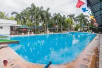 Quezon Premier Hotel Candelaria - Yüzme Havuzu