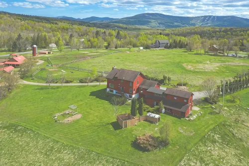 Dancing Horse Farm - 9Br Catskills Lodge on 30 Acres - Gym