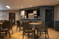 Whitewater Inn - Pet friendly
