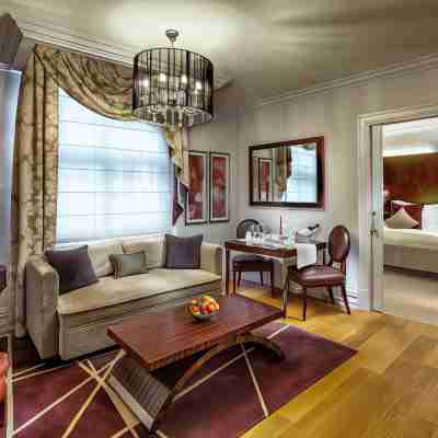 The Grand Mark Prague - the Leading Hotels of the World Rooms