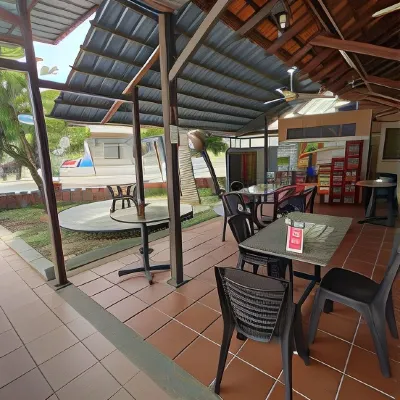 Cozzy Motel Malacca Hotels in 