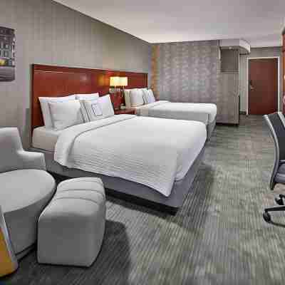 Courtyard by Marriott Anaheim Resort/Convention Center Rooms