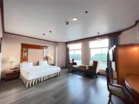 Lert Thani Hotel Suphanburi Province Hotels near Wat Sam Pasieo