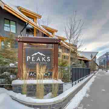 Peaks Hotel and Suites Hotel Exterior
