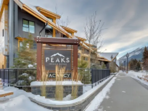 Peaks Hotel and Suites Hotels in Banff