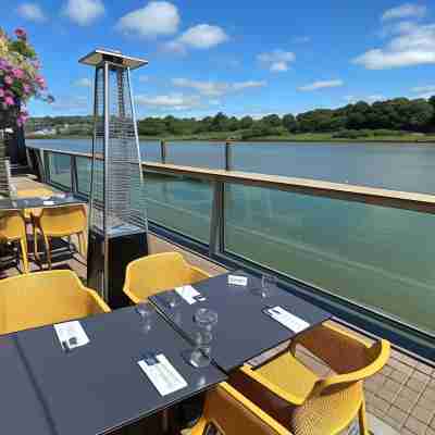 Waterford Marina Hotel Dining/Meeting Rooms