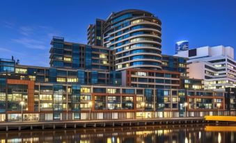 Melbourne Holiday Apartments Flinders Wharf