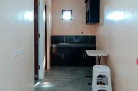 RedDoorz @ JJ & Kaye Apartment Pangasinan Hotels in Urdaneta