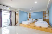 City 2 Lampang Hotels near Wat Si Phumma