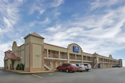 Crossroads Inn
