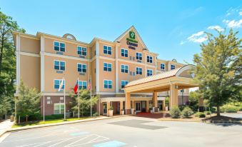 Holiday Inn Express & Suites Lagrange