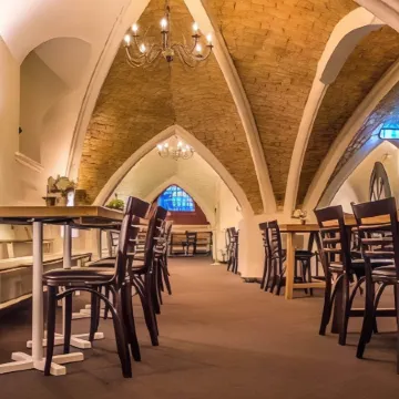 Mayfair Hotel Tunneln