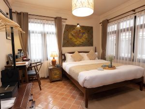 Swarga Heritage Hotel - A Traditional Stay