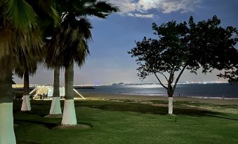 Xiamen Yilian Seaview Holiday Apartment (Rainbow Beach Branch)