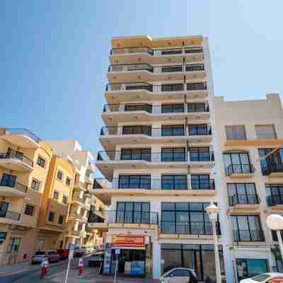 Islet Promenade Studio with Seaview Hotel Exterior