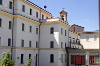 Residenza Montenevoso Hotel dekat Chiesa di Santa Maria della Croce