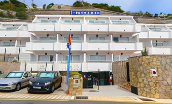 Apartamentos Livvo Puerto Bello - Housity
