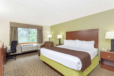 AmericInn by Wyndham Sheboygan Hotels in Sheboygan