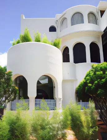 La Coupole Hotel