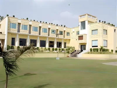 Lavanya Hotel- Near Alipur, Delhi Hotels in North Delhi