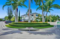 Bay Harbor Suites Hotels in Bal Harbour