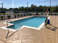 avid hotel TULSA SOUTH - MEDICAL DISTRICT by IHG - Pools