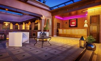 Riad Wow
