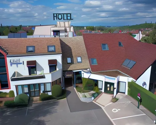 The Originals City Hôtel Castel Burgond Dijon Ouest Hotels near Lake Kir
