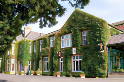 Blarney Woollen Mills Hotel, BW Signature Collection Hotels near Lakemount Garden