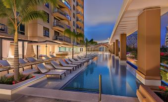 1. Hilton G..