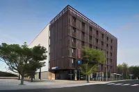 Greet Hotel la Rochelle Centre فنادق في Puilboreau