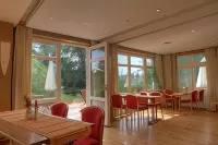 Hotel Gutshaus Parin - Bio- Und Gesundheitshotel Hotels in Hohenkirchen