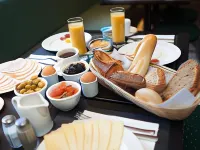 Hotel Villa Royale Отели рядом с достопримечательностью «Эвер»