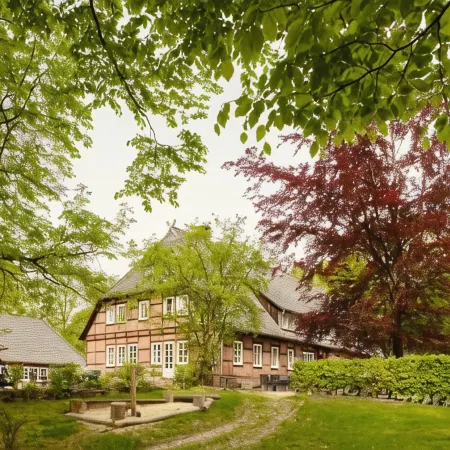 Landhaus Haverbeckhof Отели в г. Биспинген