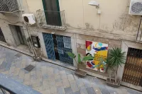 Botteghelle Dwelling - Centro Storico Hotels in Torre Nubia
