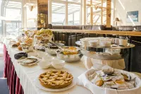 Grande Albergo Potenza - breakfast